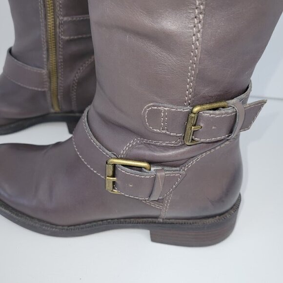 Enzo Angiolini Easayin Tall Riding Boots Dark Taupe Gray W/Buckle Detail Size 6M - Picture 10 of 16
